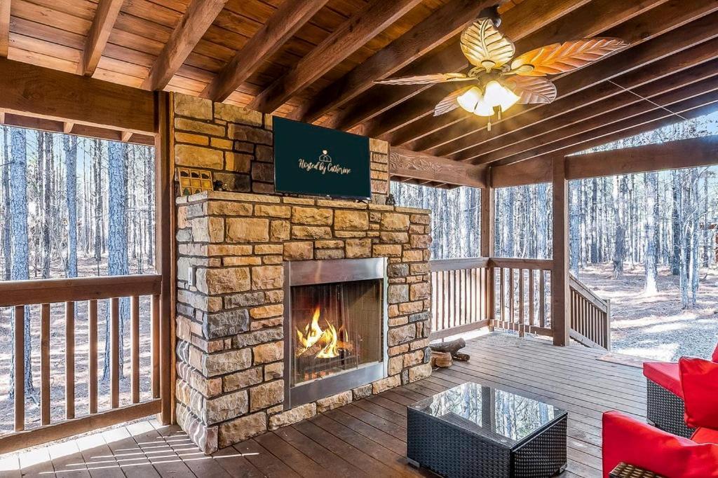 Large Luxury 2Br Cabin W Hot Tub Double Trouble Was Designed For Fun Comfort And Memories Minutes From Buzzling Hochatown And Beautiful Beaver Bend State Park Broken Bow Εξωτερικό φωτογραφία