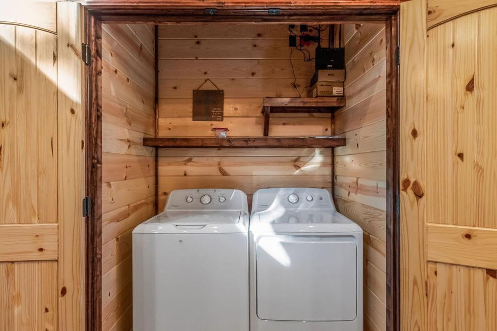 Large Luxury 2Br Cabin W Hot Tub Double Trouble Was Designed For Fun Comfort And Memories Minutes From Buzzling Hochatown And Beautiful Beaver Bend State Park Broken Bow Εξωτερικό φωτογραφία