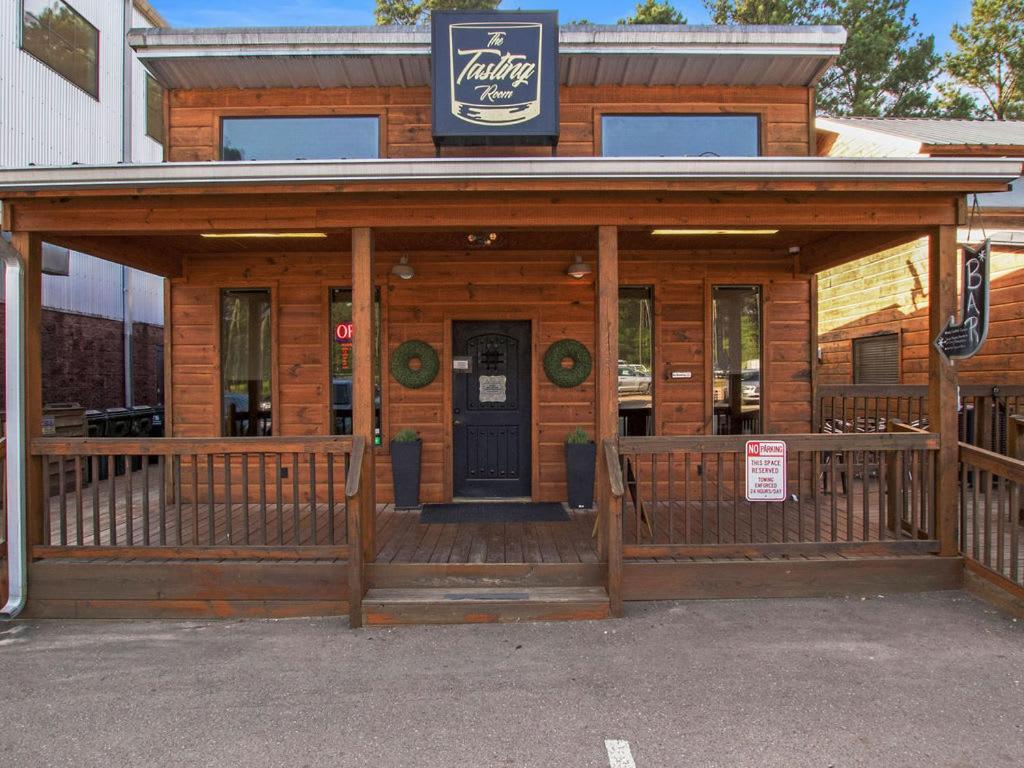 Large Luxury 2Br Cabin W Hot Tub Double Trouble Was Designed For Fun Comfort And Memories Minutes From Buzzling Hochatown And Beautiful Beaver Bend State Park Broken Bow Εξωτερικό φωτογραφία
